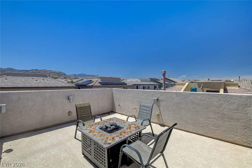 7841 Blue Lake Peak, Las Vegas, NV 89166