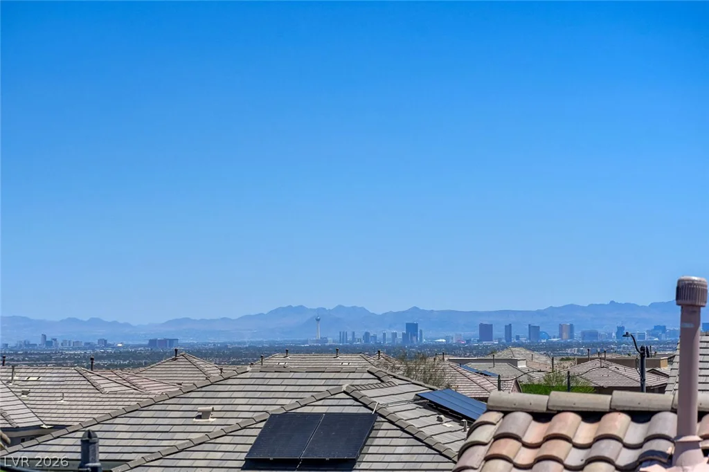 7841 Blue Lake Peak, Las Vegas, NV 89166