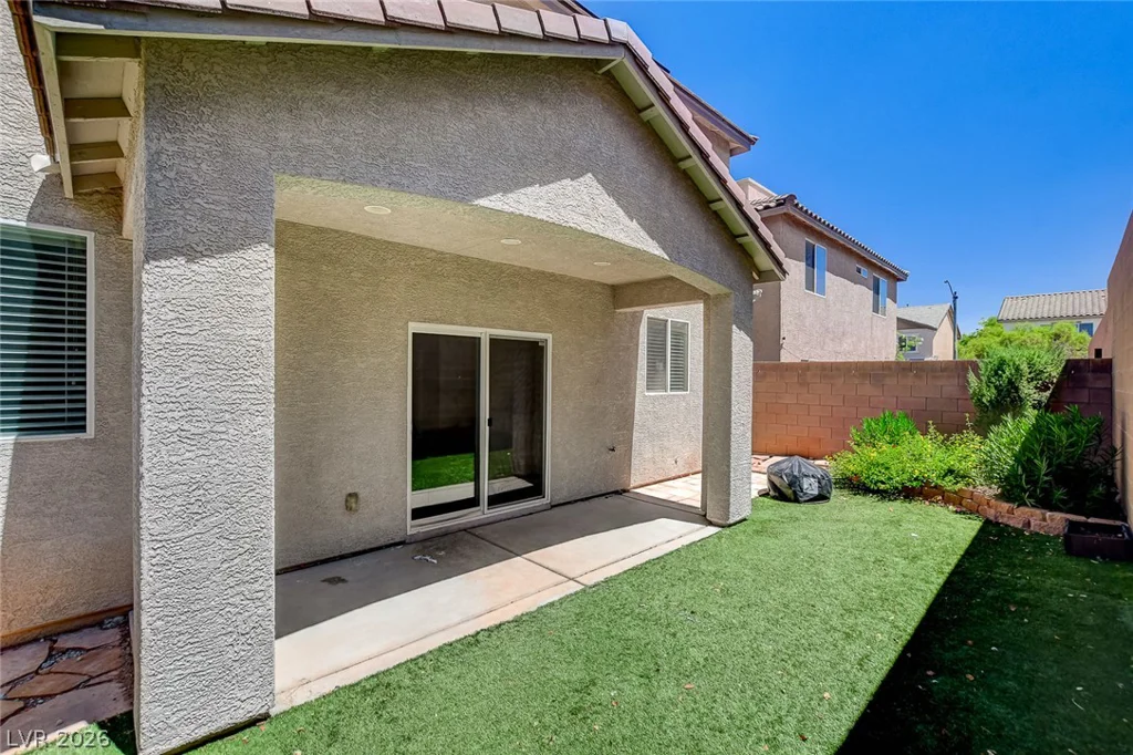 7841 Blue Lake Peak, Las Vegas, NV 89166