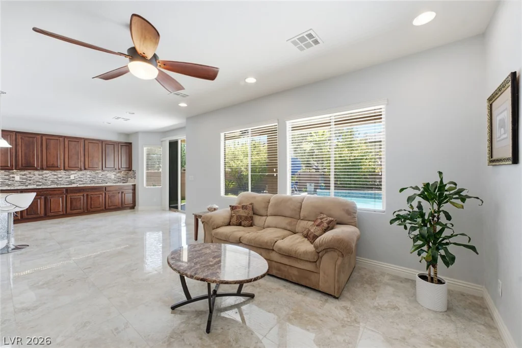 4105 Cathedral Falls, North Las Vegas, NV 89085