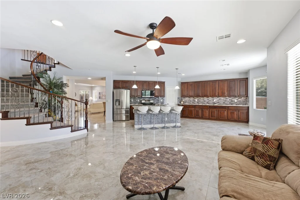 4105 Cathedral Falls, North Las Vegas, NV 89085