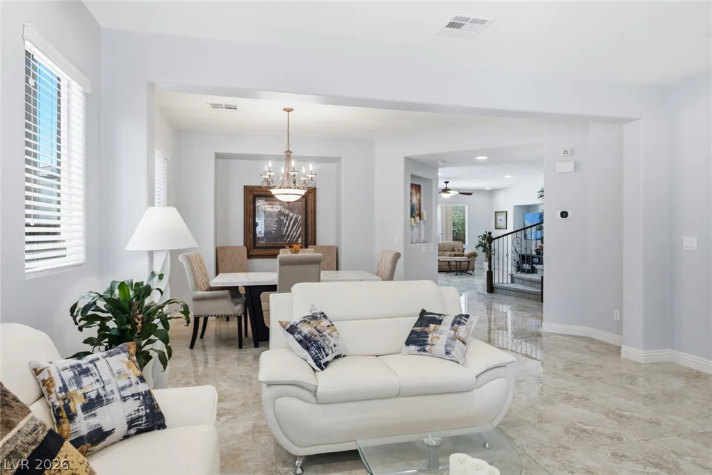 4105 Cathedral Falls, North Las Vegas, NV 89085