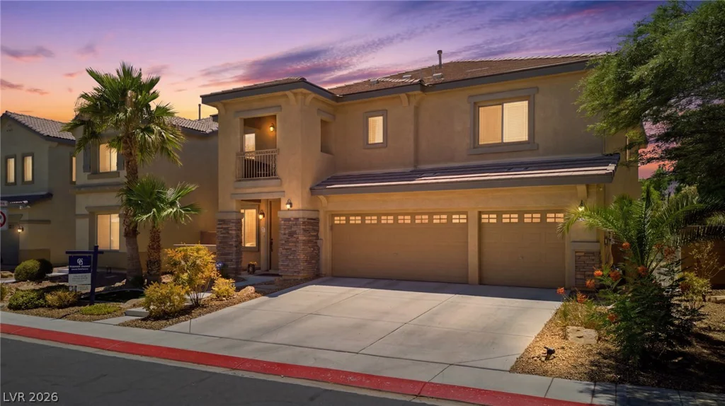 4105 Cathedral Falls, North Las Vegas, NV 89085