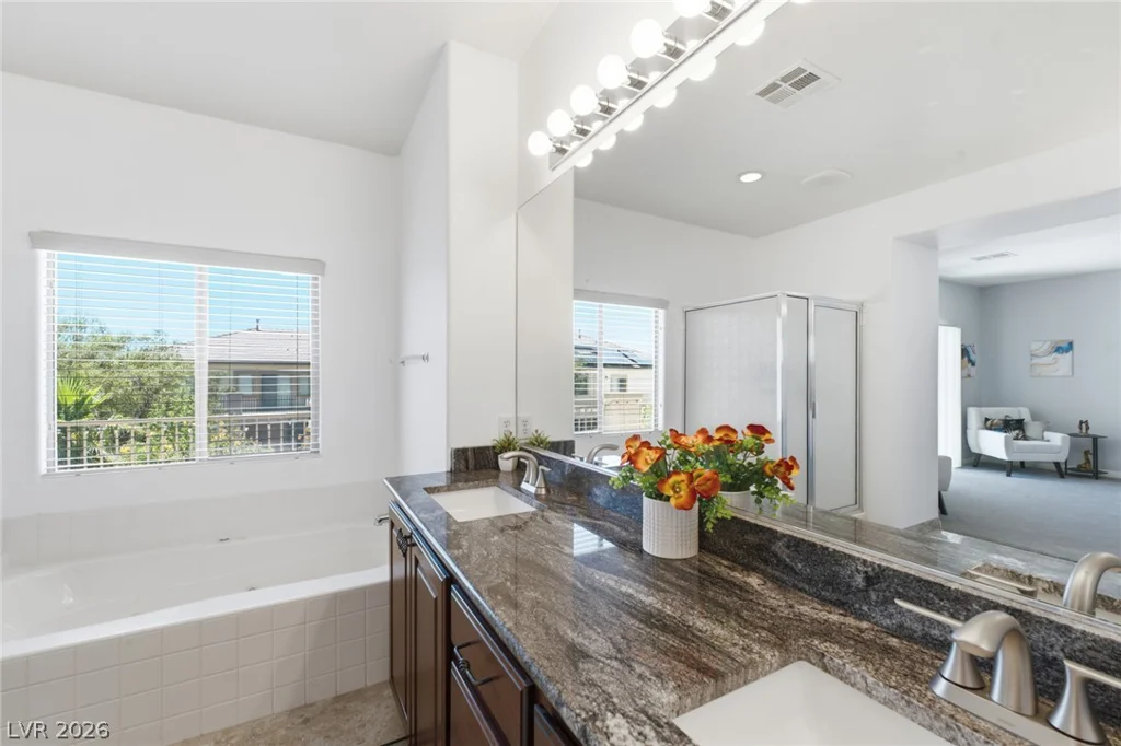 4105 Cathedral Falls, North Las Vegas, NV 89085