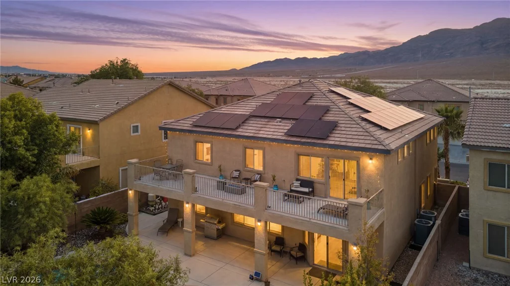 4105 Cathedral Falls, North Las Vegas, NV 89085