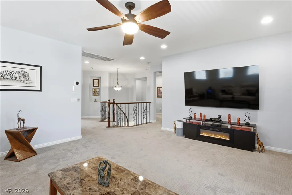 4105 Cathedral Falls, North Las Vegas, NV 89085