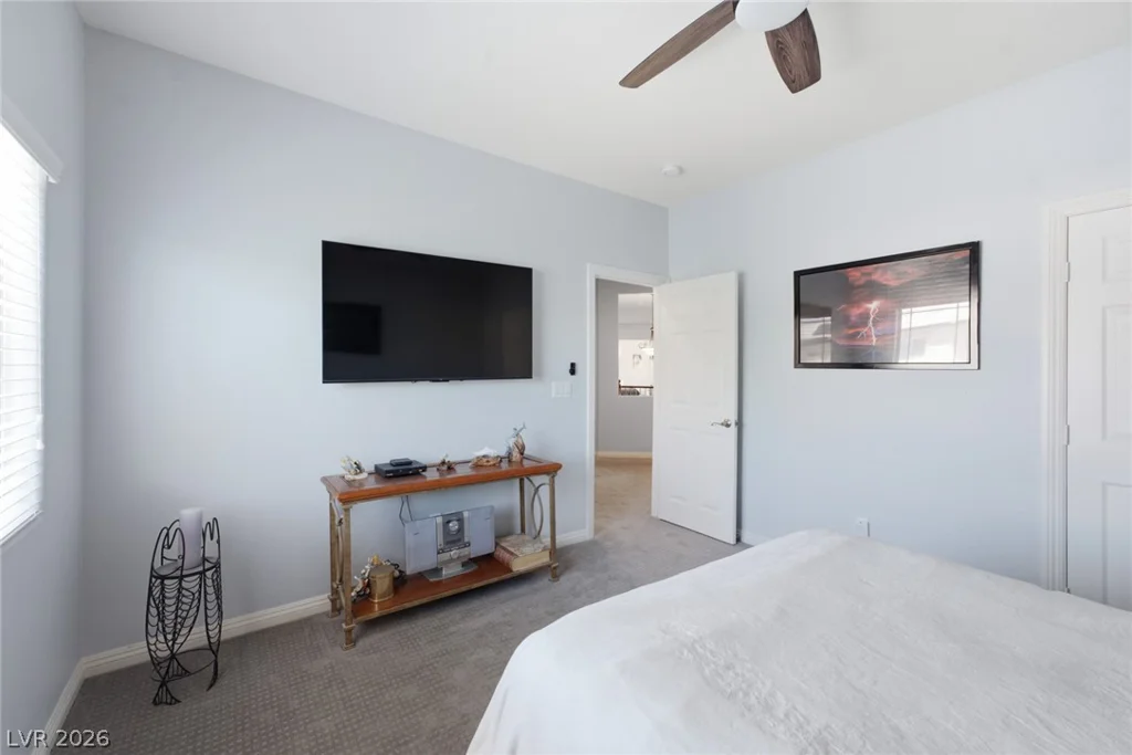 4105 Cathedral Falls, North Las Vegas, NV 89085