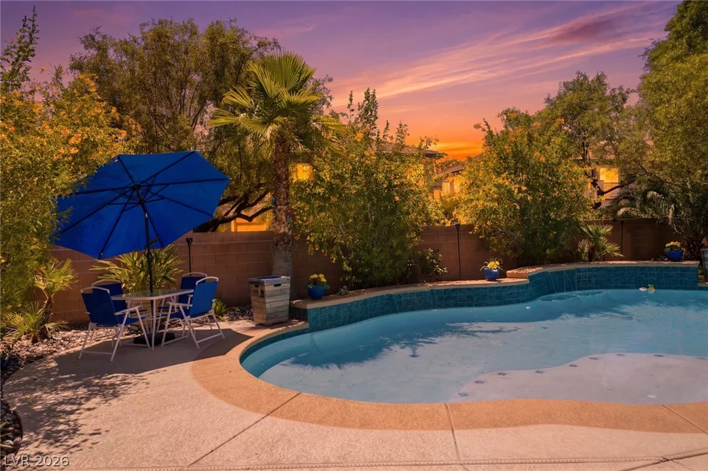 4105 Cathedral Falls, North Las Vegas, NV 89085