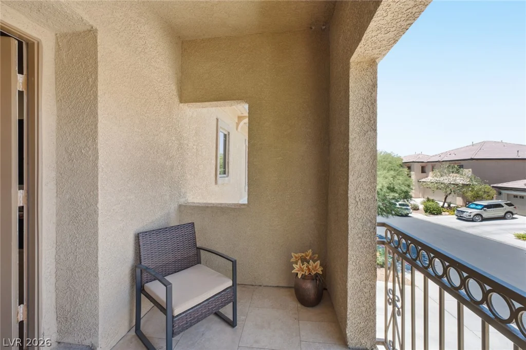4105 Cathedral Falls, North Las Vegas, NV 89085