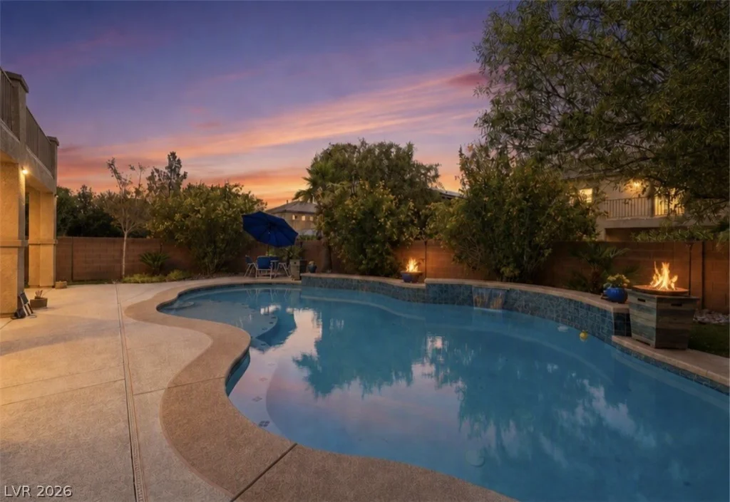4105 Cathedral Falls, North Las Vegas, NV 89085