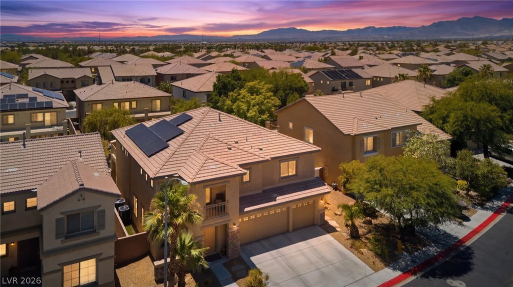 4105 Cathedral Falls, North Las Vegas, NV 89085