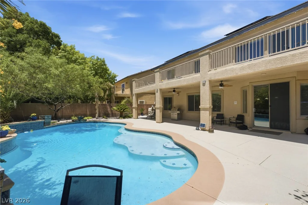 4105 Cathedral Falls, North Las Vegas, NV 89085