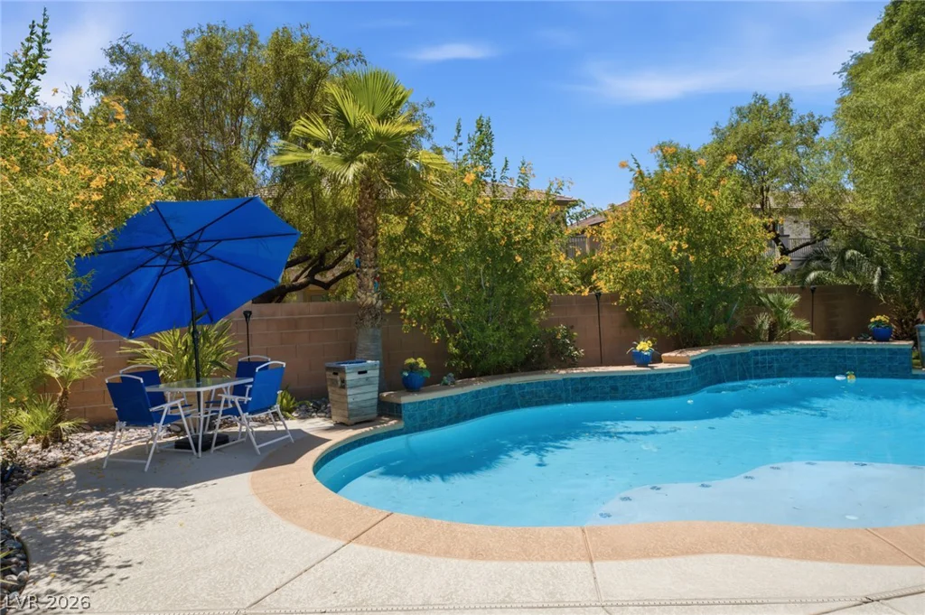 4105 Cathedral Falls, North Las Vegas, NV 89085