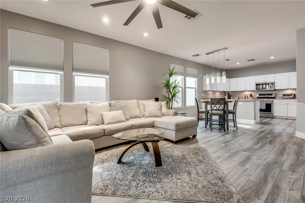 9421 Steeltree, Las Vegas, NV 89143