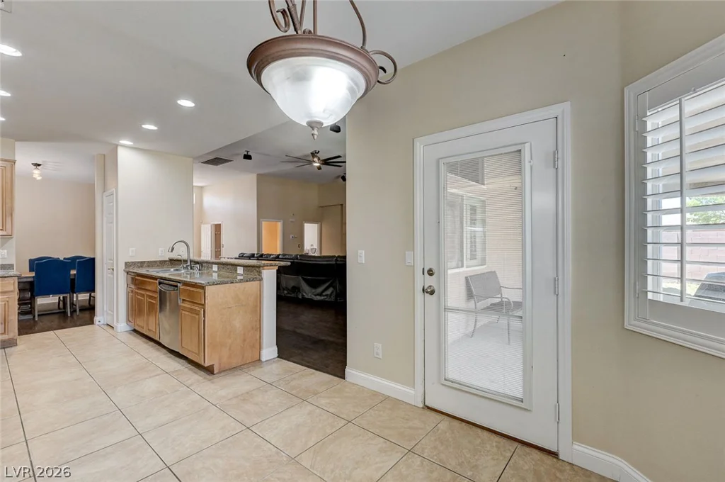 6000 Cabo San Lucas, Las Vegas, NV 89131