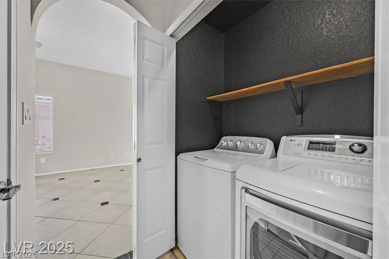7628 Desert Cactus, Las Vegas, NV 89149