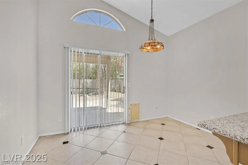 7628 Desert Cactus, Las Vegas, NV 89149
