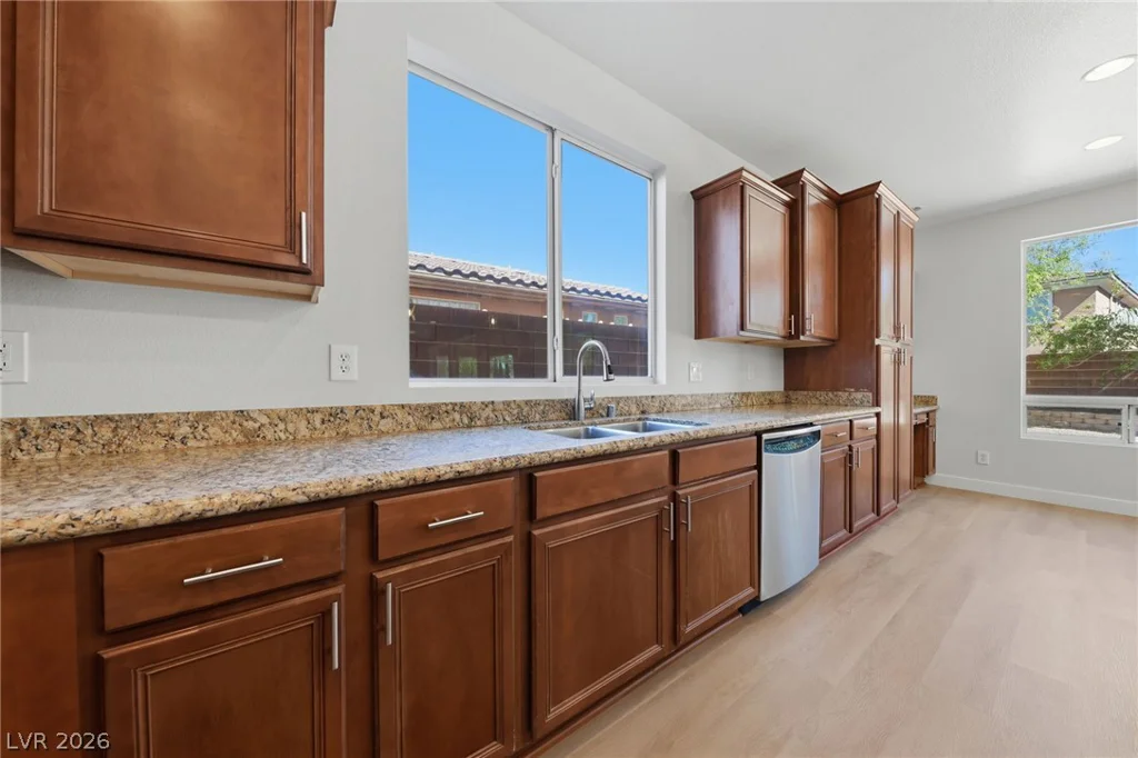 8436 Benicasim, Las Vegas, NV 89178