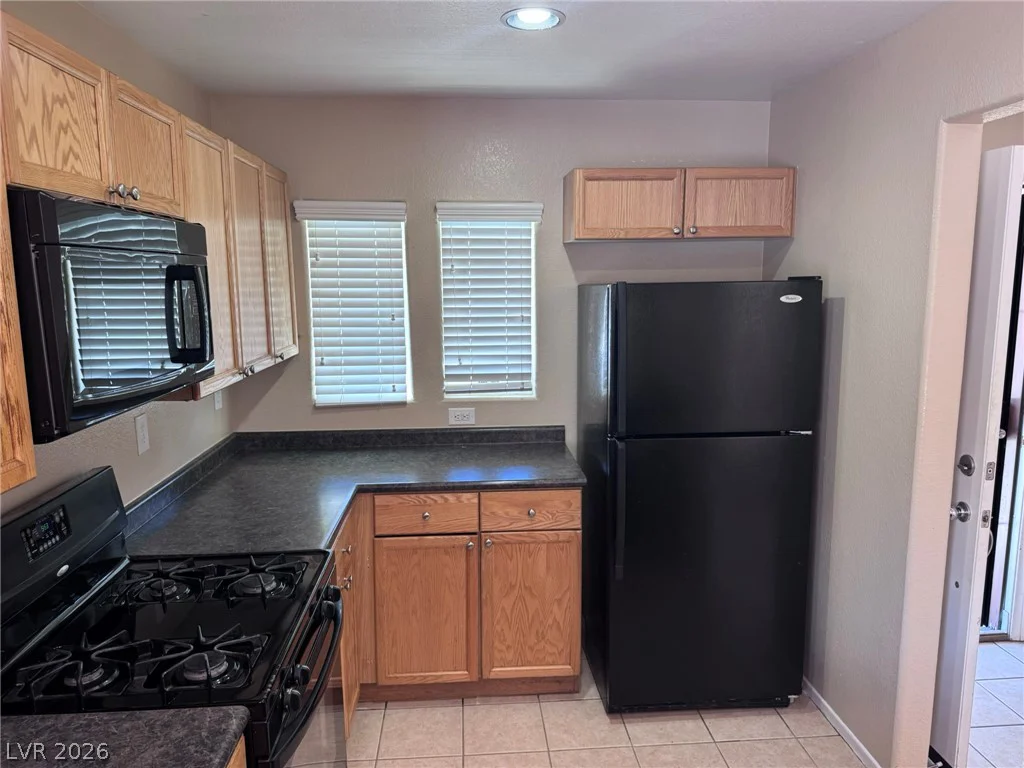 8949 CAREFUL CANVAS, Las Vegas, NV 89149