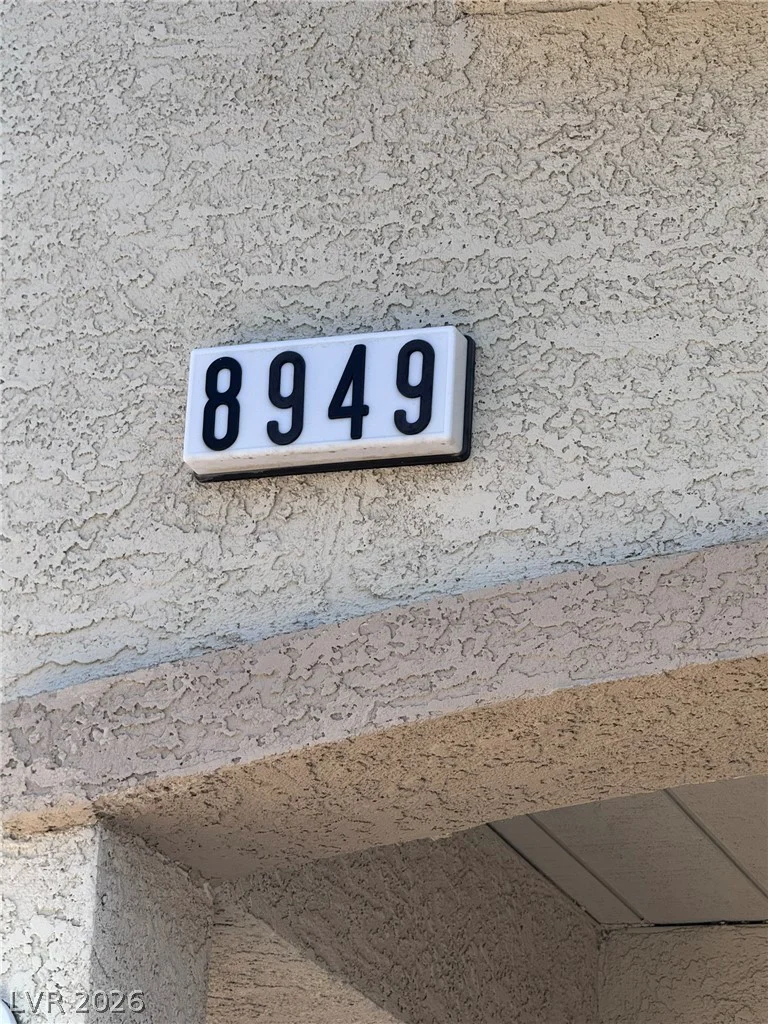 8949 CAREFUL CANVAS, Las Vegas, NV 89149
