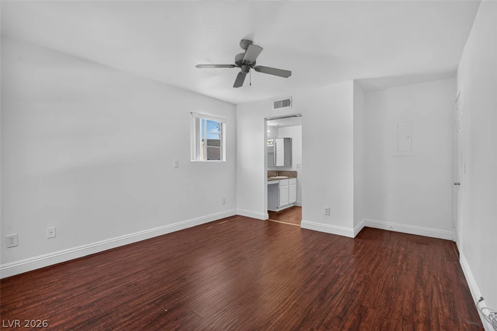 5158 Jones, Las Vegas, NV 89118