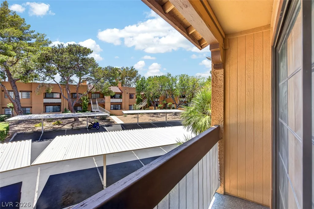 5158 Jones, Las Vegas, NV 89118