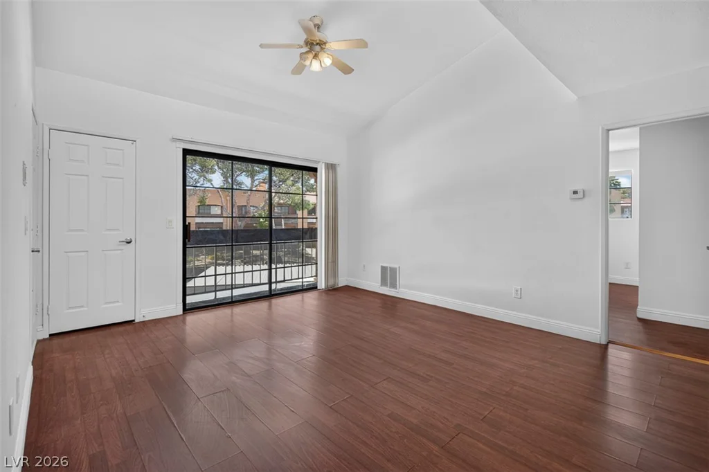 5158 Jones, Las Vegas, NV 89118