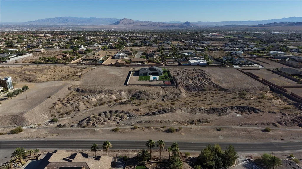 332 Paradise Hills, Henderson, NV 89002
