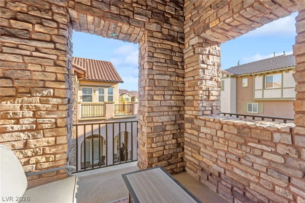 1 Corte Vita, Henderson, NV 89011