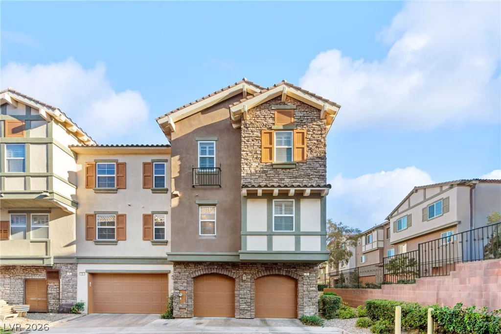 1 Corte Vita, Henderson, NV 89011