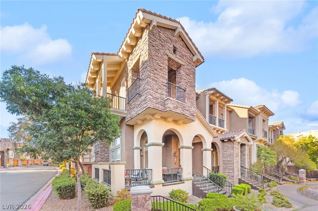 1 Corte Vita, Henderson, NV 89011