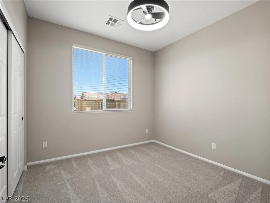 7542 Crooked Branch, Las Vegas, NV 89143