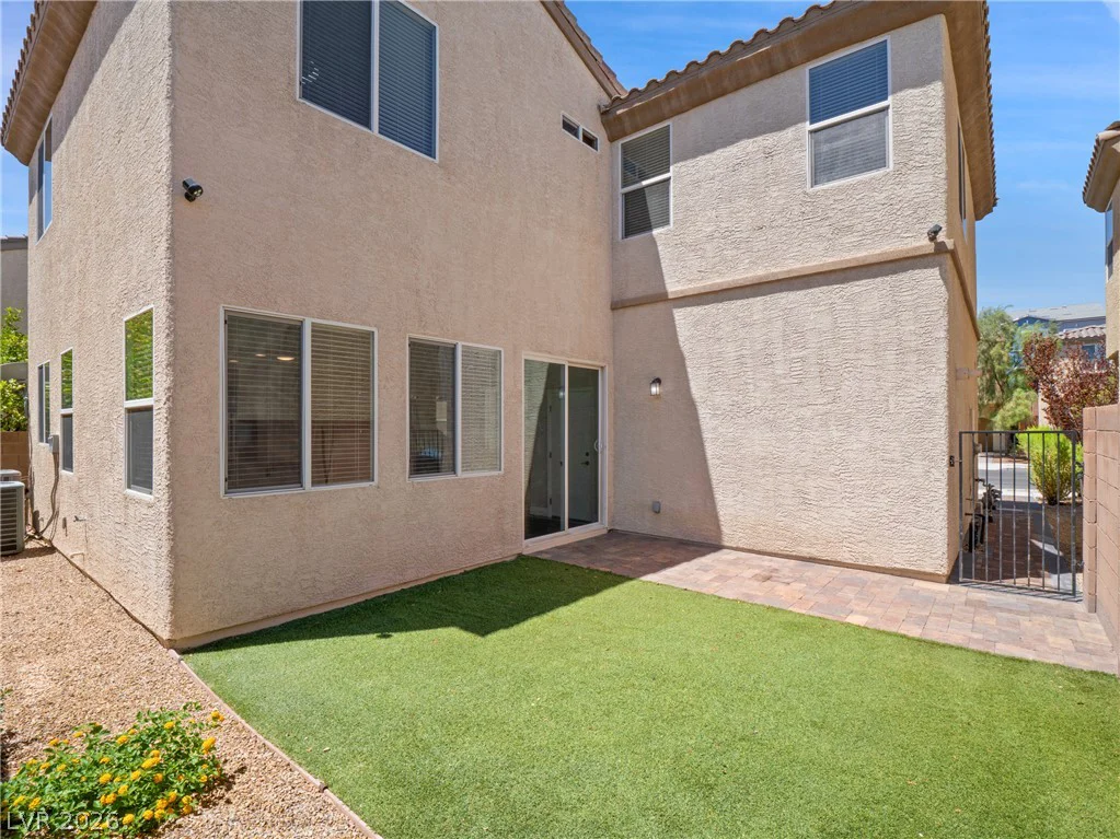 7542 Crooked Branch, Las Vegas, NV 89143