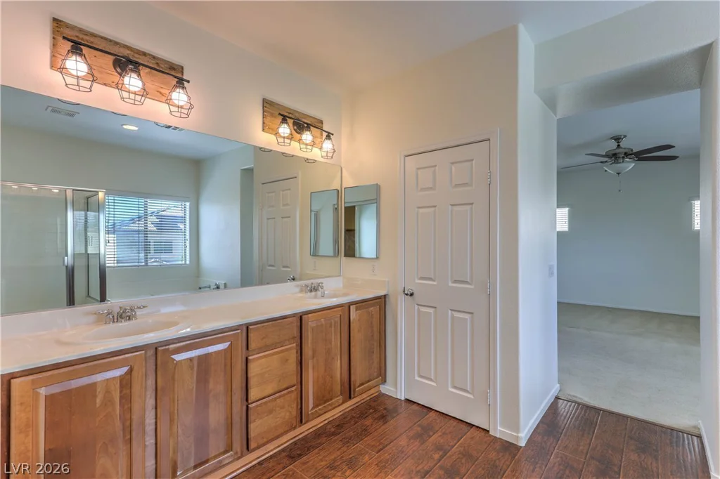 1509 Patrick Thomas, North Las Vegas, NV 89086