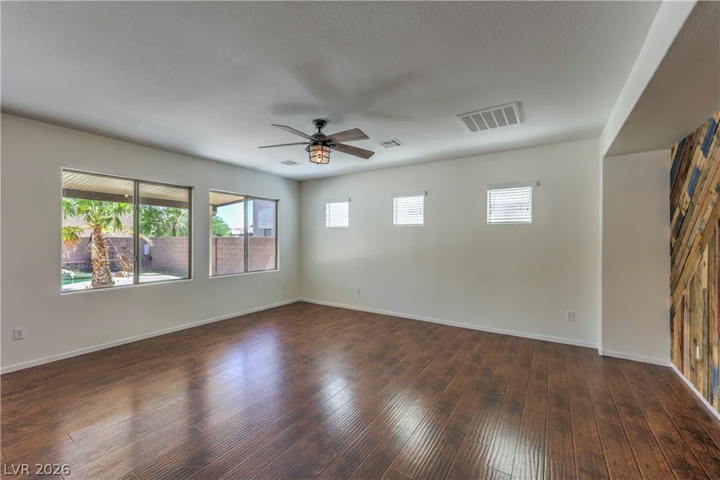 1509 Patrick Thomas, North Las Vegas, NV 89086