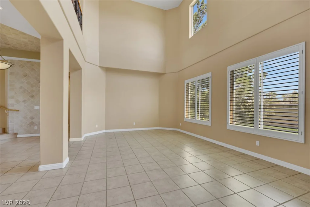10809 Beringer, Las Vegas, NV 89144