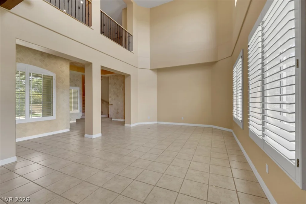10809 Beringer, Las Vegas, NV 89144