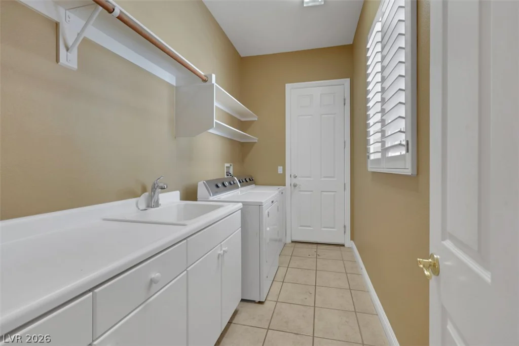 10809 Beringer, Las Vegas, NV 89144