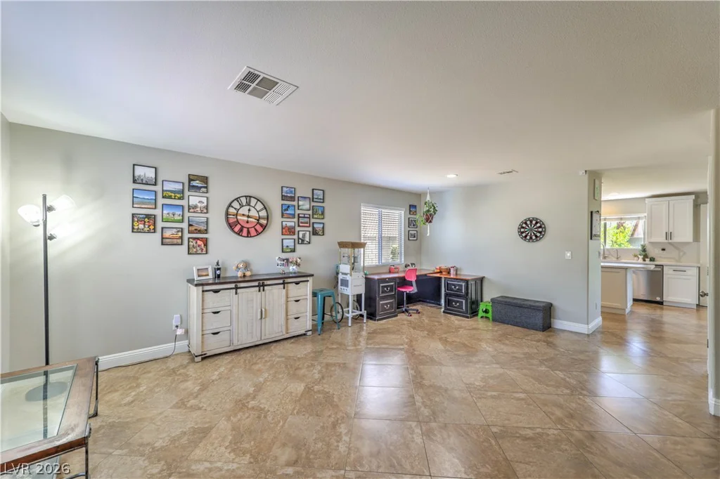 152 Welland, Las Vegas, NV 89144