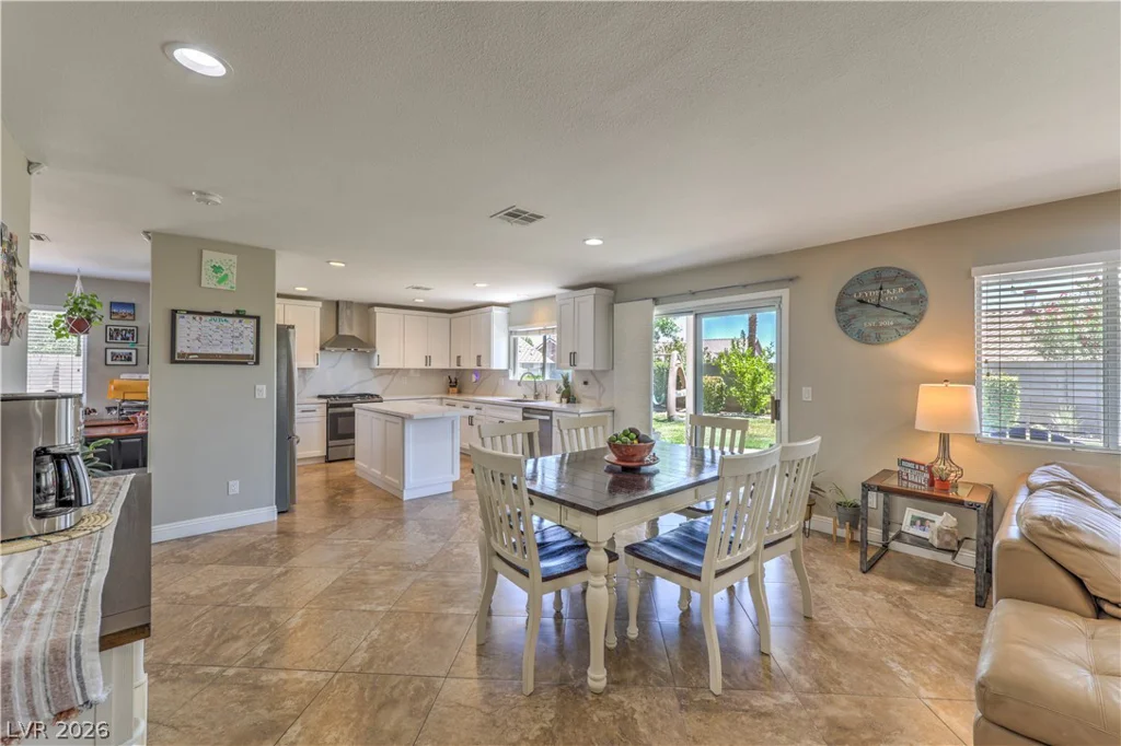 152 Welland, Las Vegas, NV 89144
