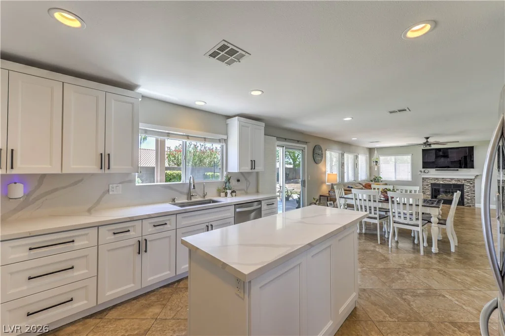 152 Welland, Las Vegas, NV 89144