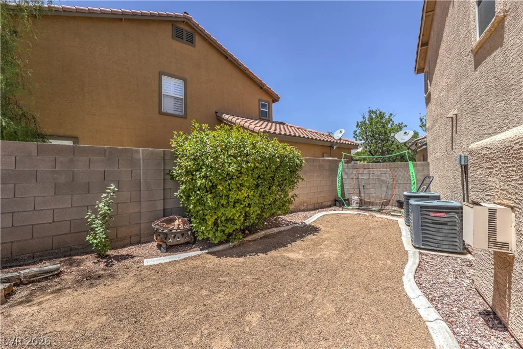 152 Welland, Las Vegas, NV 89144