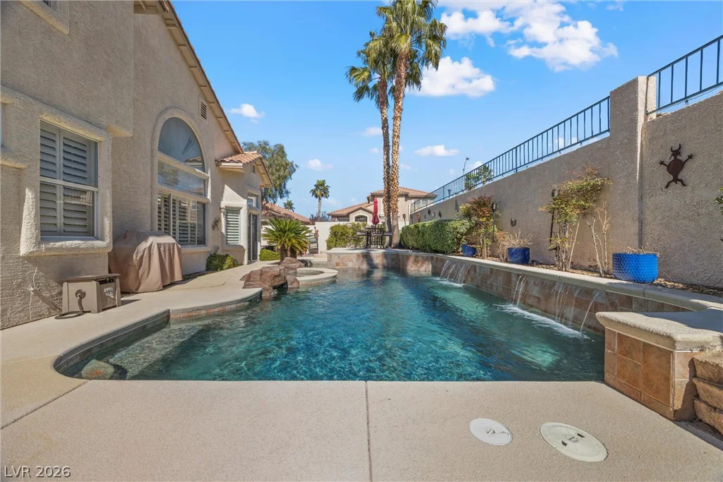 3049 Blazing Creek, Henderson, NV 89052