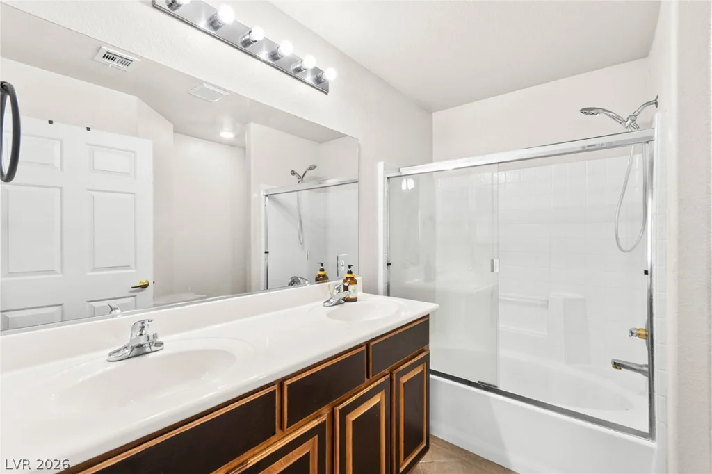 9322 New Utrecht, Las Vegas, NV 89178