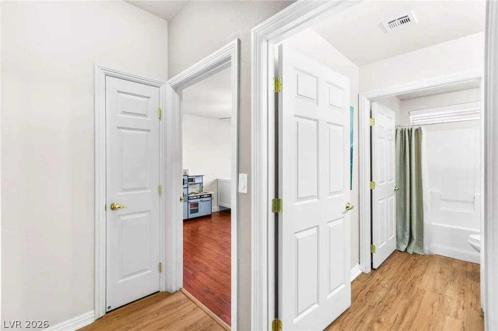 9322 New Utrecht, Las Vegas, NV 89178