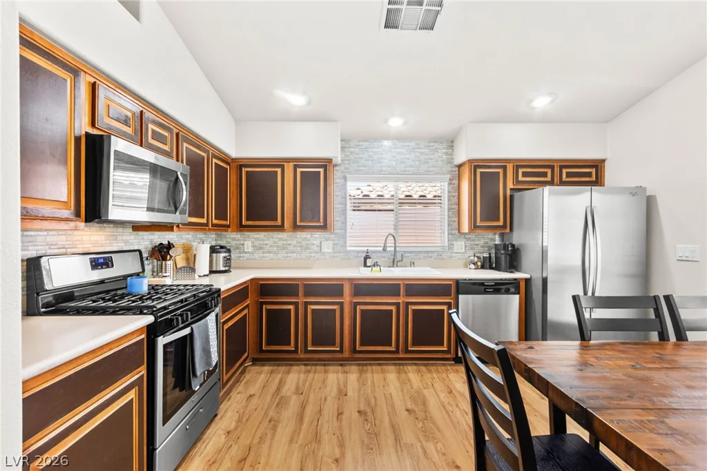 9322 New Utrecht, Las Vegas, NV 89178