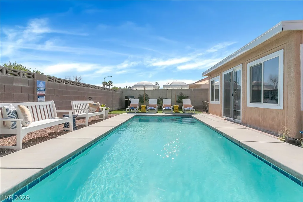 101 Beaver Ridge, North Las Vegas, NV 89031
