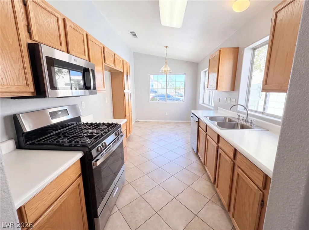 9121 Indian Breeze, Las Vegas, NV 89129