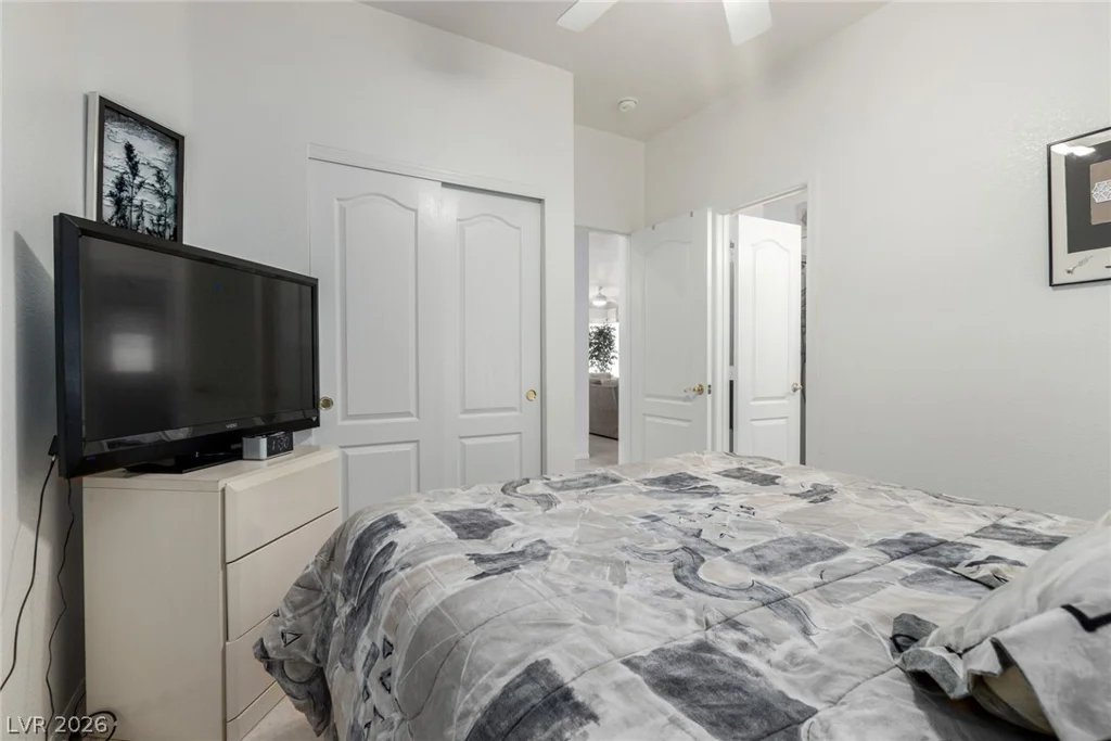 1708 Desert Fort, Las Vegas, NV 89128