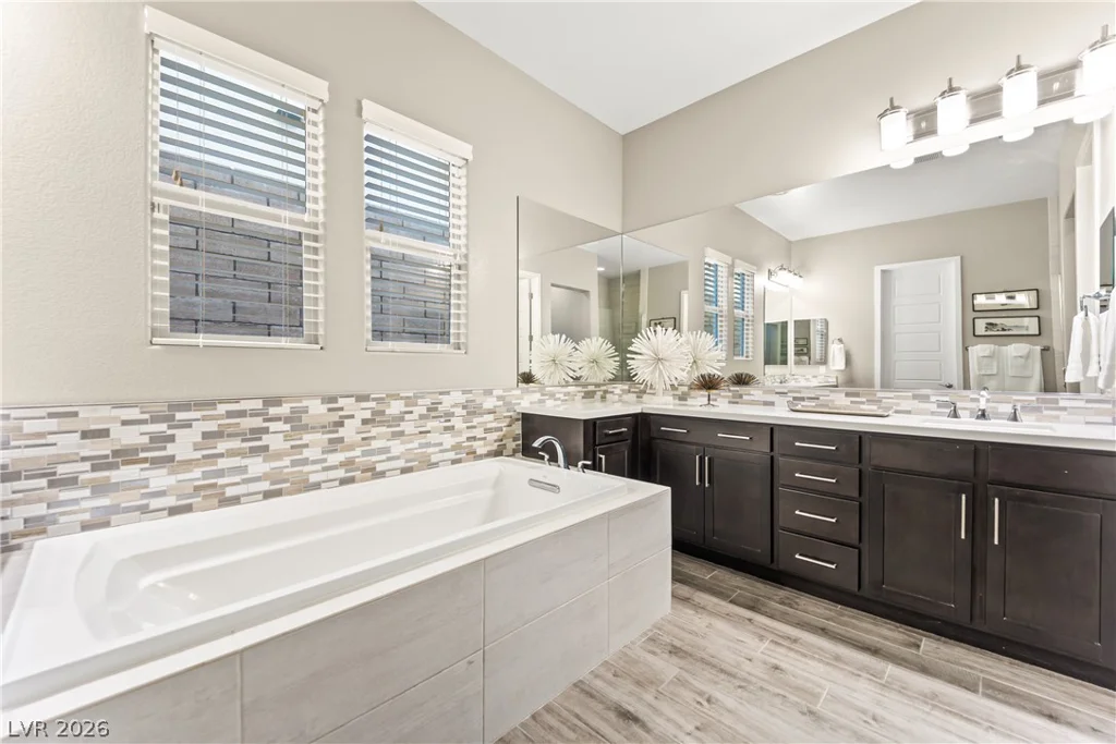 12118 Rojo Roma, Las Vegas, NV 89138